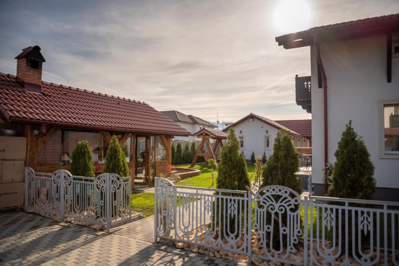 Boutique Vila คริสเตียน ภายนอก รูปภาพ