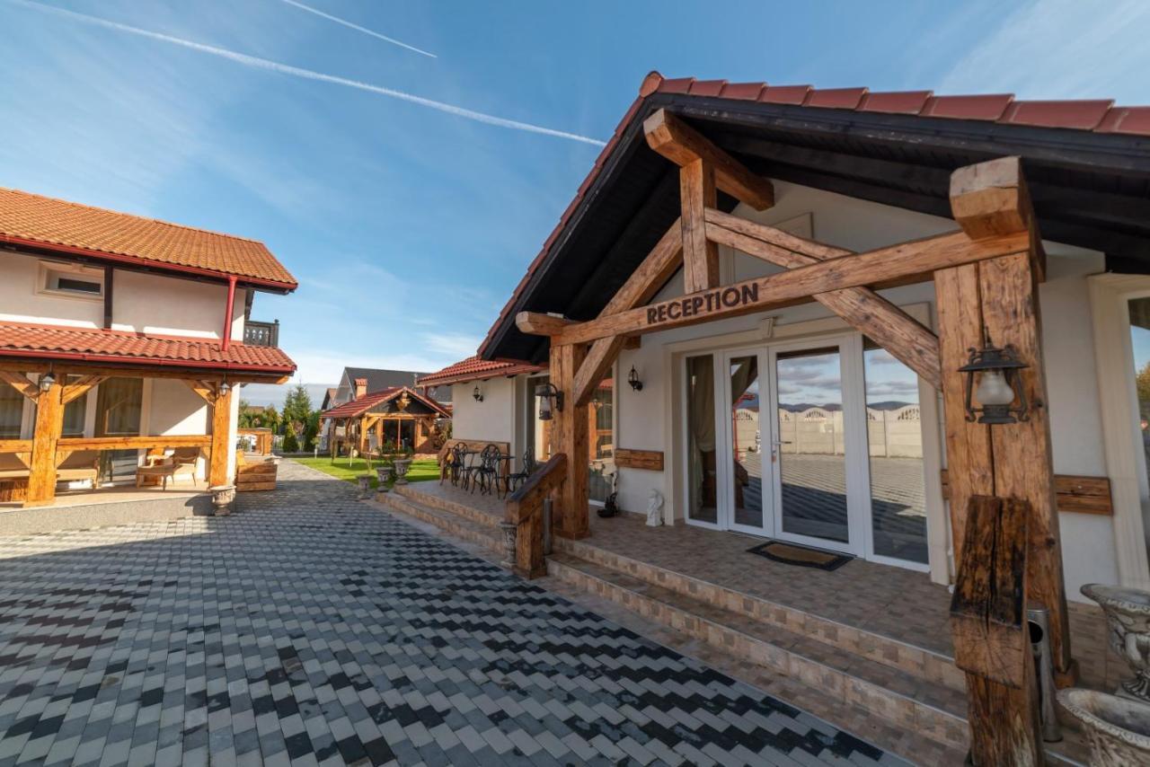Boutique Vila คริสเตียน ภายนอก รูปภาพ